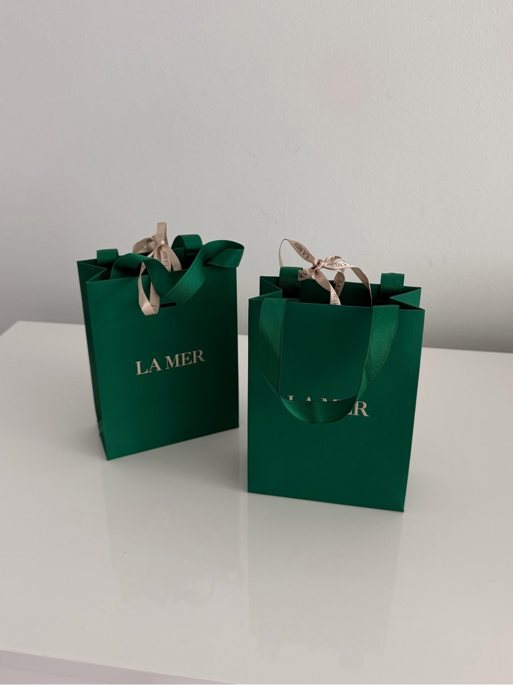 La Mer Two Emerald Green Mini Gift Bag with Ribbon Accent